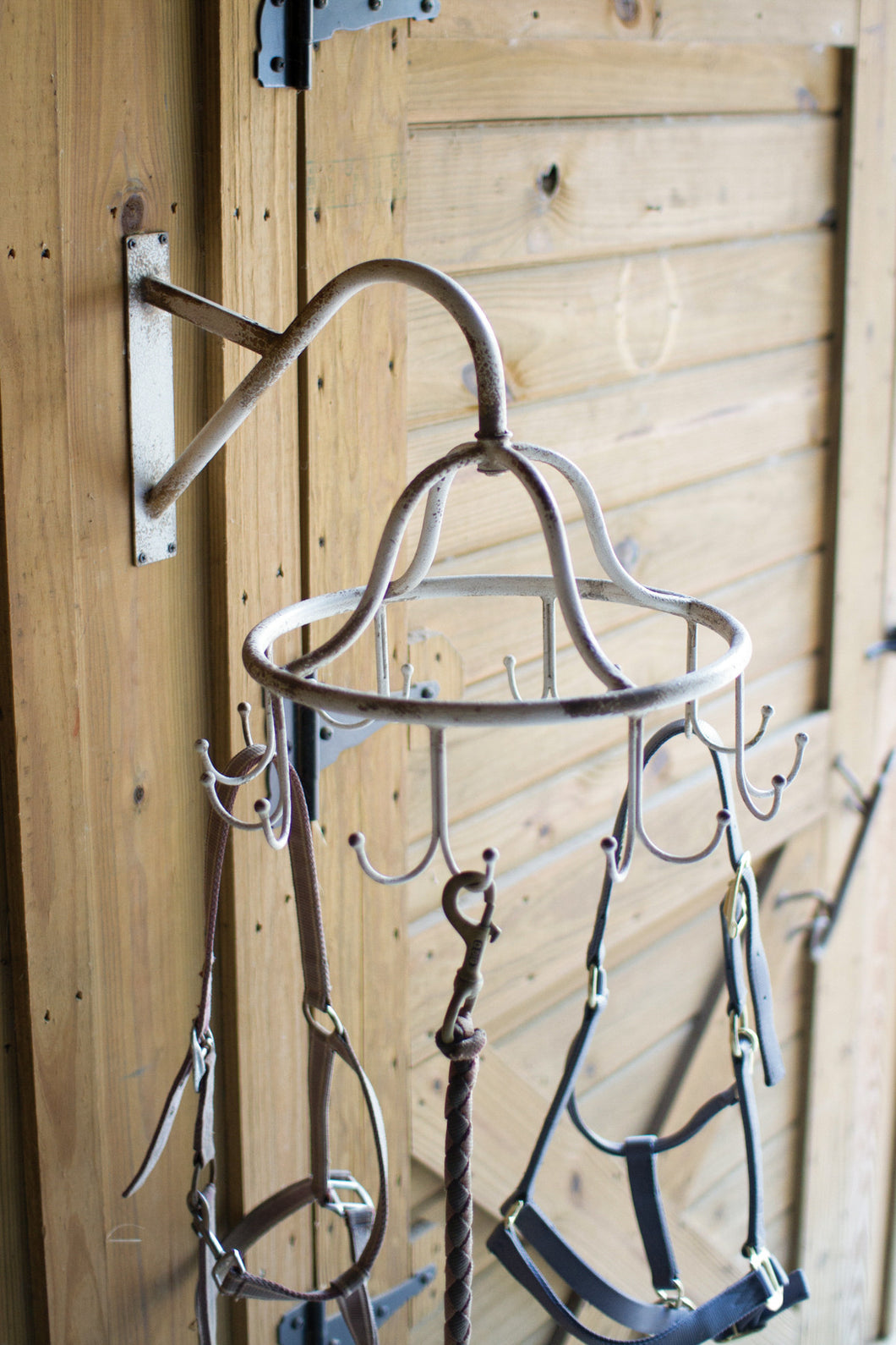 Metal Spinning Wall Coat Rack